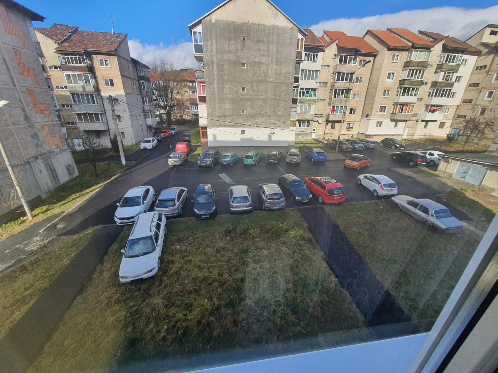 Near Center Διαμέρισμα Petroşani Εξωτερικό φωτογραφία